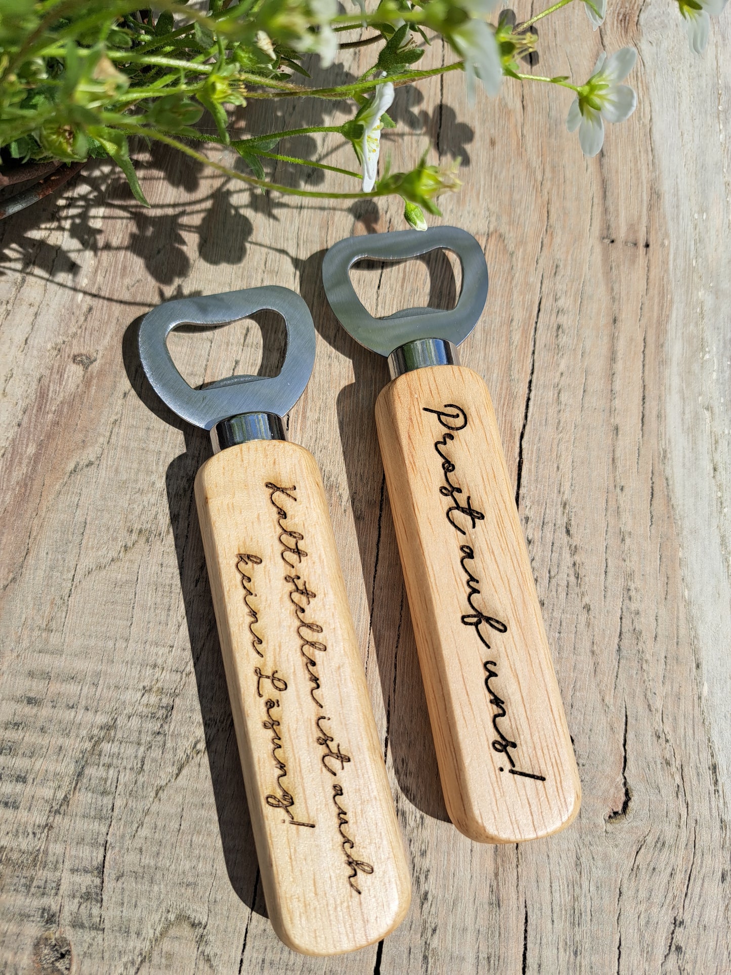 Holz-Flaschenöffner mit Gravur