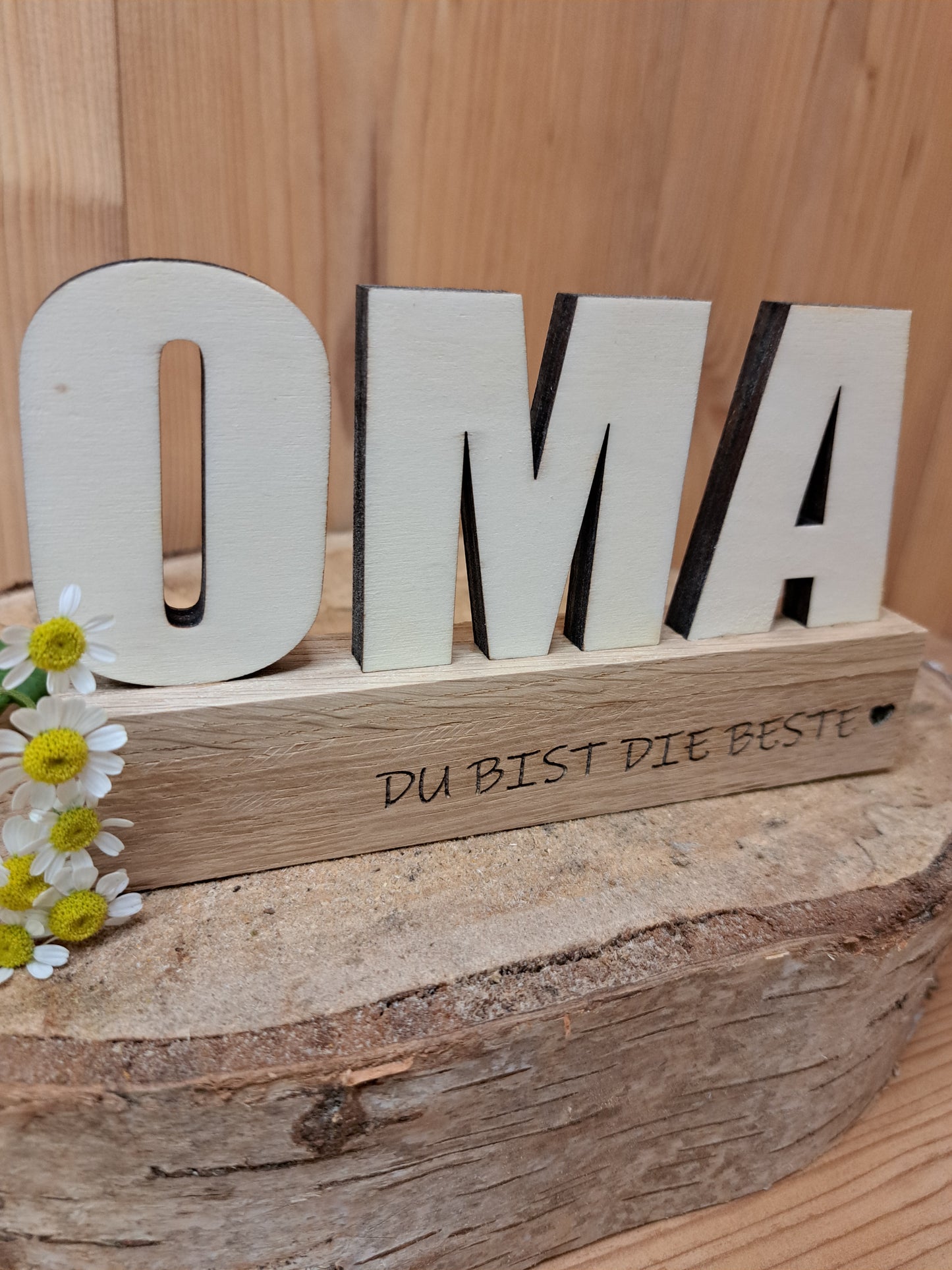 Holzschild "OMA – Du bist die Beste" – Dekoratives Geschenk für Großmütter