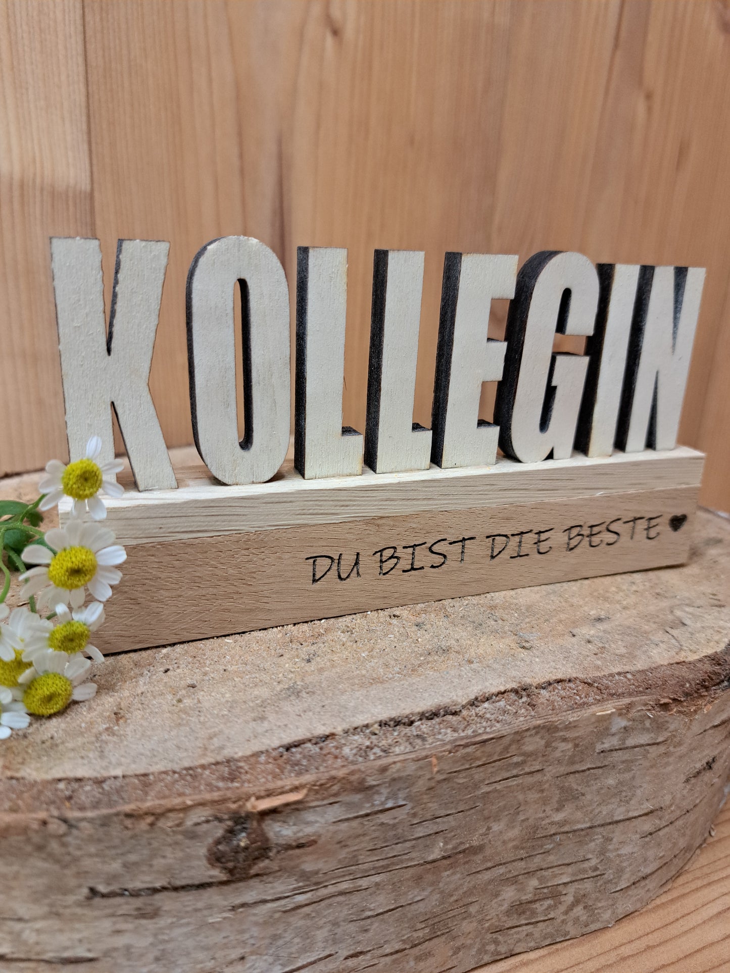 Holzdeko 'Kollegin'/ 'Kollege' mit Schriftzug 'Du bist die Beste' – Geschenkidee für Arbeitskollege/in"*
