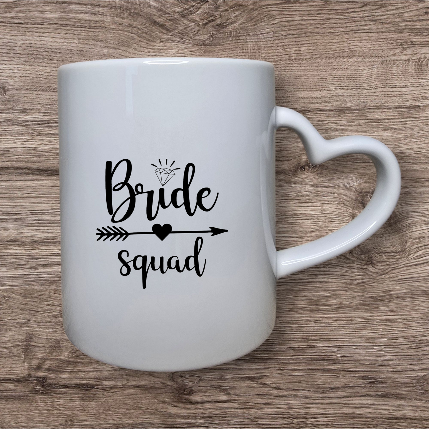 Bride Squad Tasse mit Herzgriff – Perfekt für den Junggesellinnenabschied!