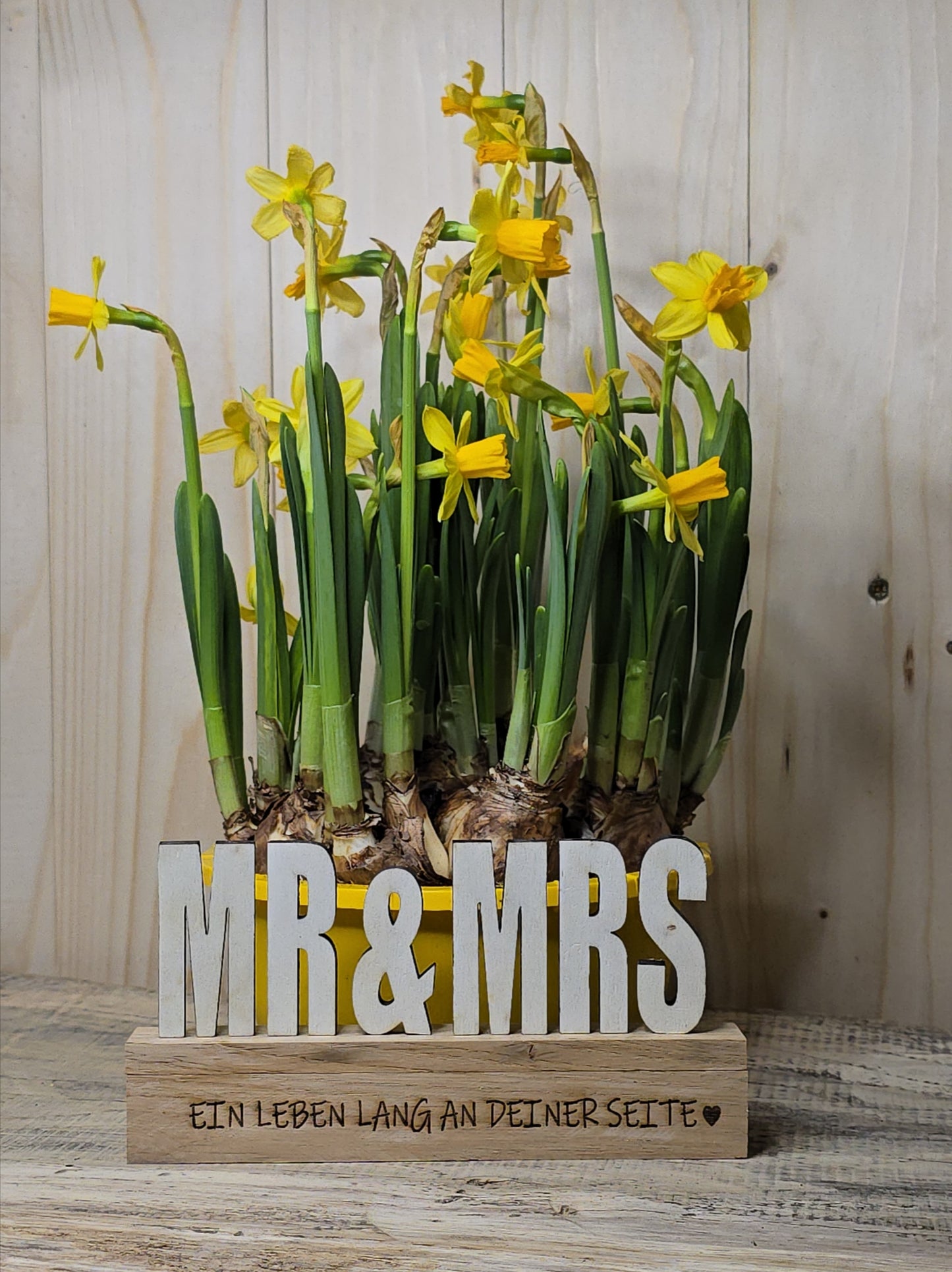 Hochzeitsgeschenk „Mr. & Mrs.“ – Ein Leben lang an deiner Seite