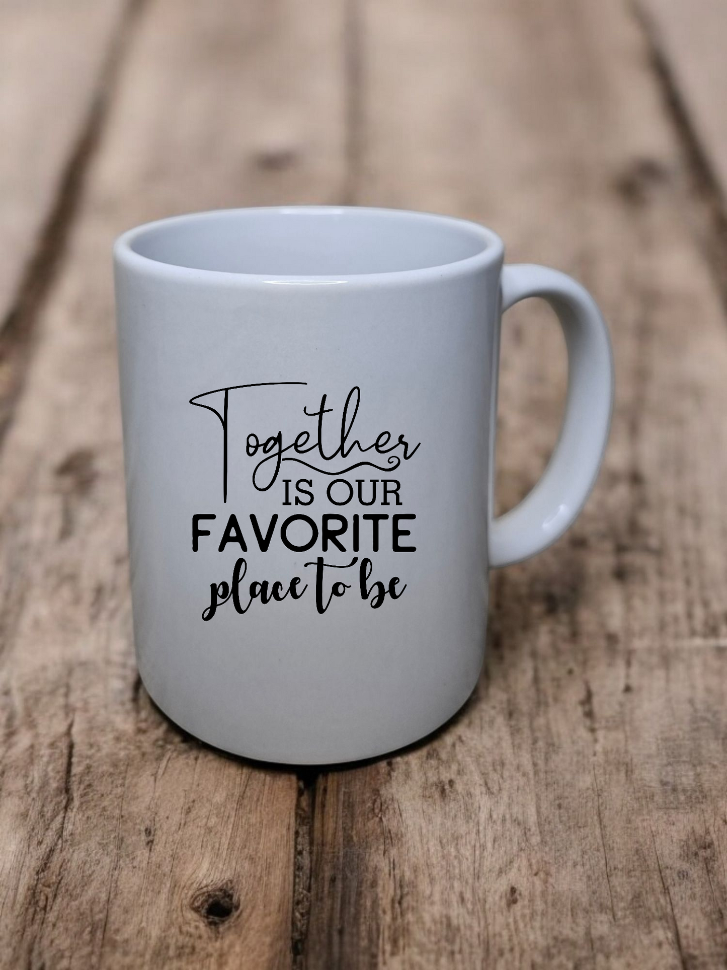 Tasse mit Herzhenkel "Together is our favorite place to be"