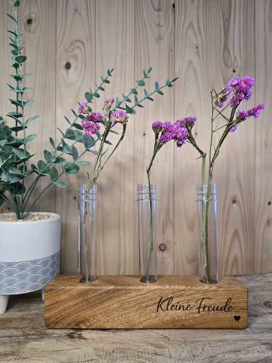 Holzvase „Kleine Freude“ mit Reagenzgläsern – handgemachte Deko aus Holz