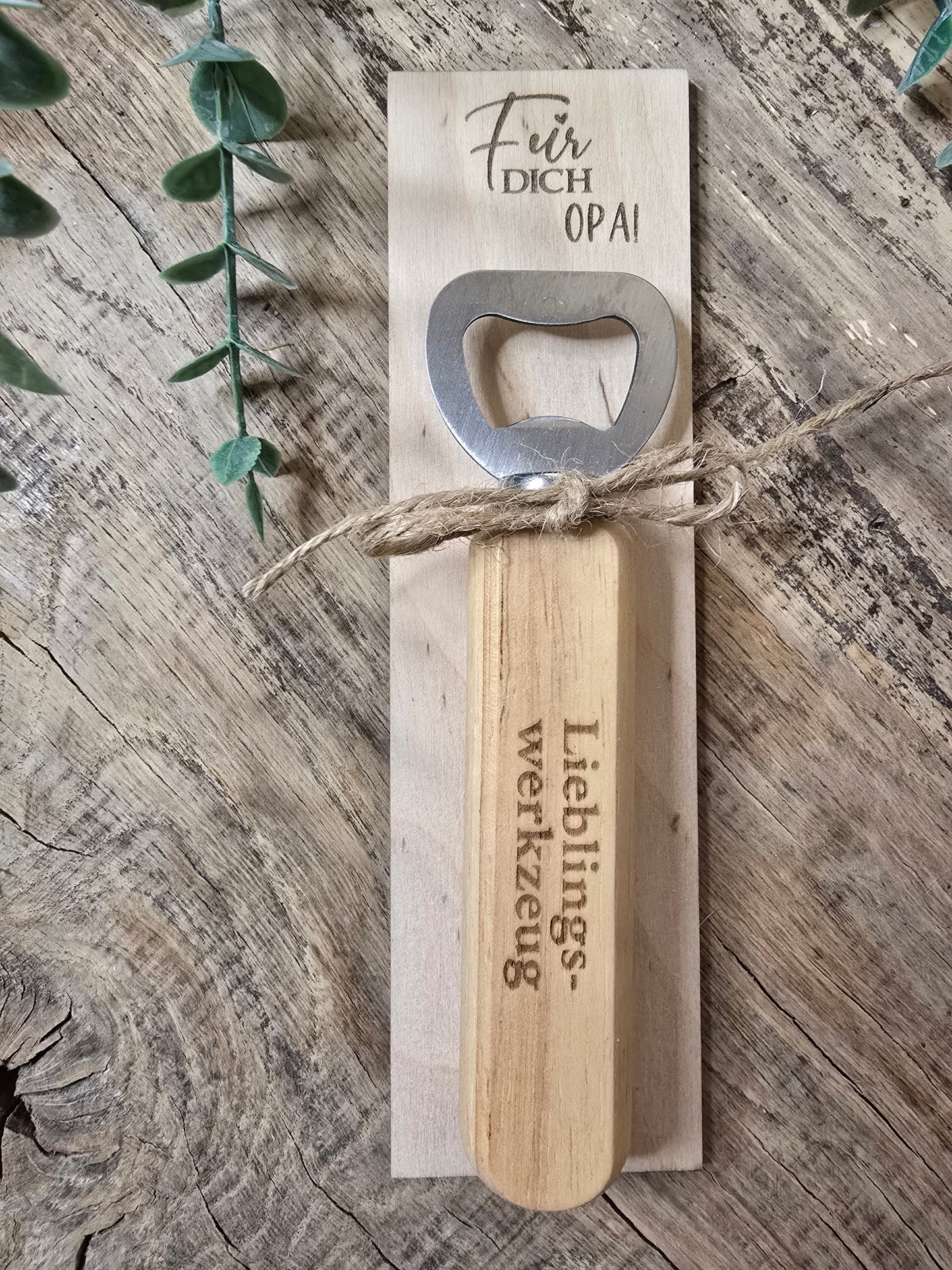 Personalisiertes Bieröffner-Geschenk für Opa – „Lieblingswerkzeug“