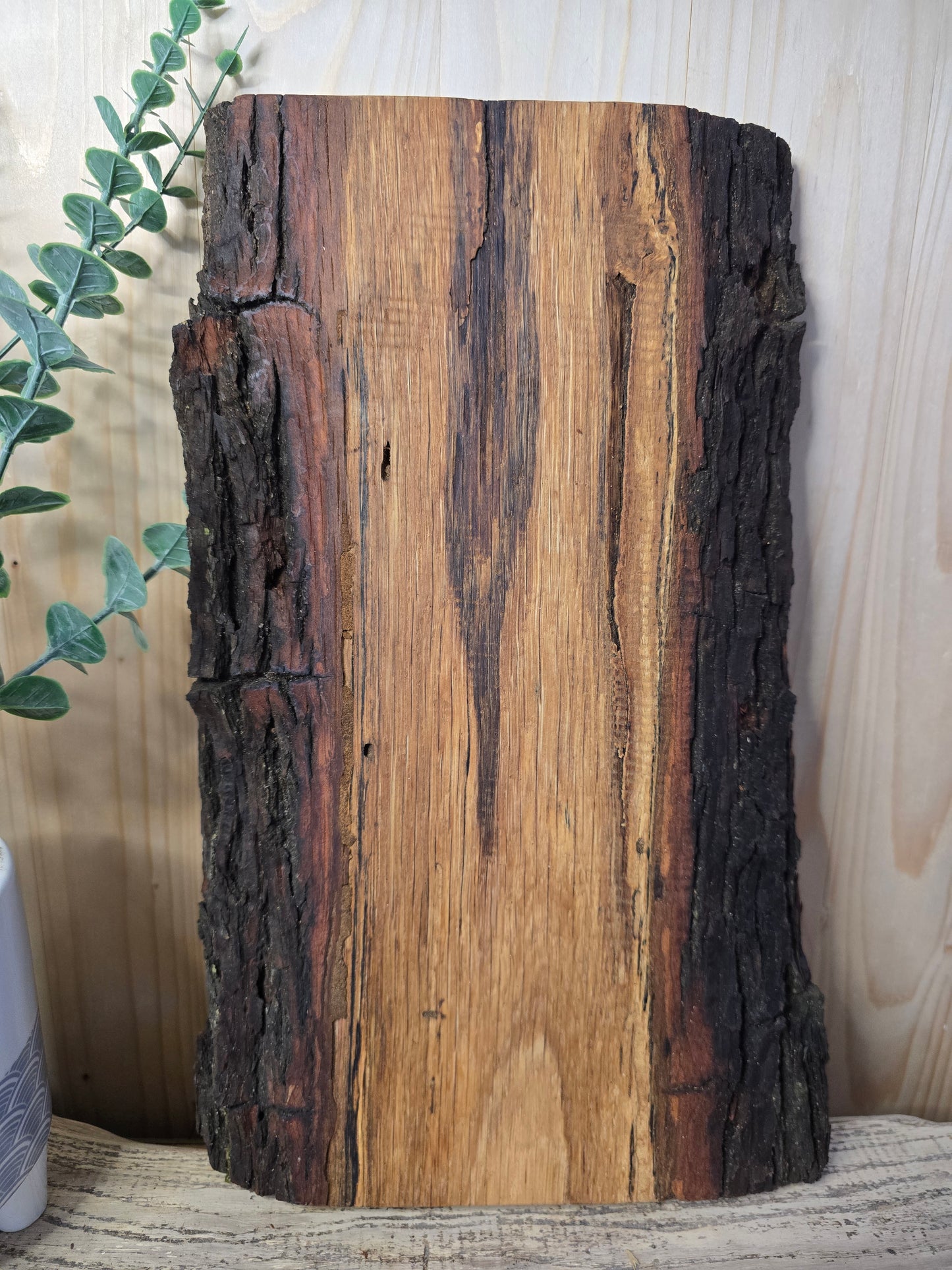 Alle haben Spaß und Chillen– Wand-Flaschenöffner aus Holz mit Gravur