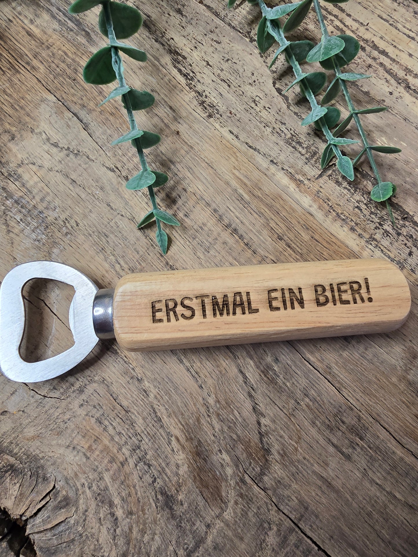 Bieröffner Erstmal ein Bier” – Der Spaß beginnt beim Öffnen