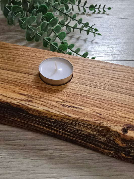 Rustikales Kerzenbrett aus Holz – handgefertigt